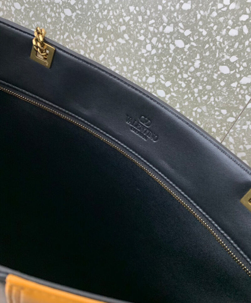 Valentino Garavani Viva Superstar Nappa Leather Shopper